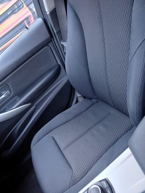 BMW SERIE 3 320I 184CH SPORT LOUNGE 2012