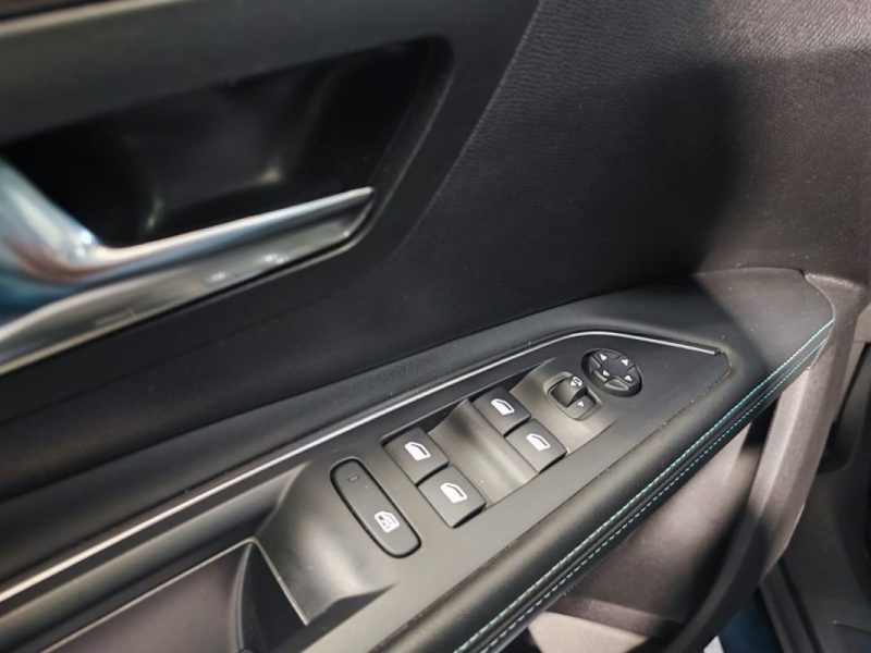 PEUGEOT 5008 II 1.5 BLUEHDI 130CH S&S ALLURE EAT8 2021