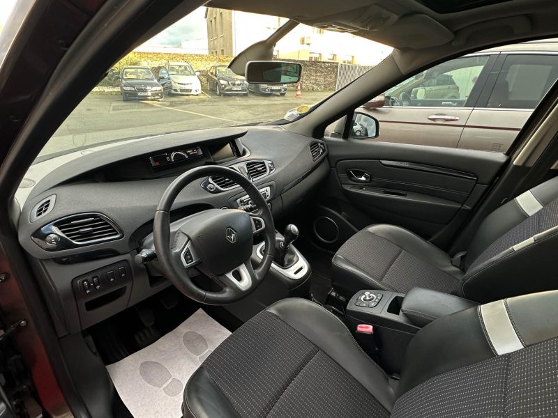 RENAULT  SCENIC III  1.6 DCI 130CH ENERGY INITIALE ECO² 