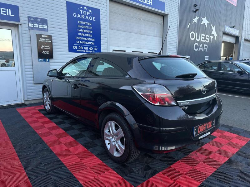 OPEL ASTRA GTC 1.7 CDTI 110 ENJOY 2010