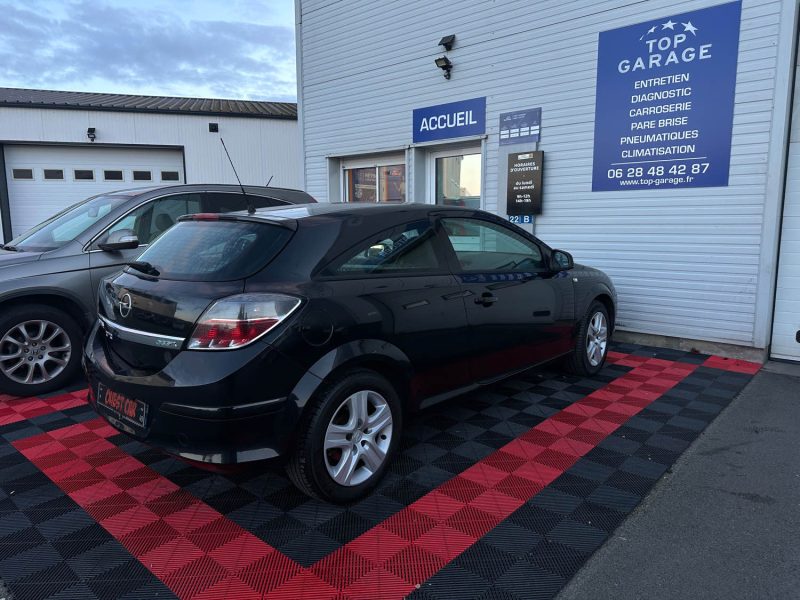 OPEL ASTRA GTC 1.7 CDTI 110 ENJOY 2010