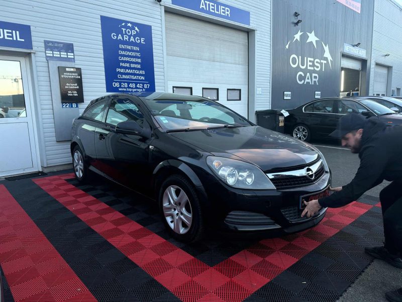 OPEL ASTRA GTC 1.7 CDTI 110 ENJOY 2010