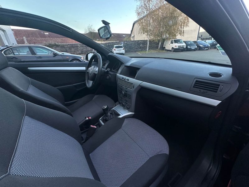 OPEL ASTRA GTC 1.7 CDTI 110 ENJOY 2010