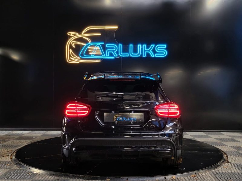 MERCEDES GLA 45 AMG 381ch 4-MATIC TURBO SpeedShift DCT / TOIT OUVRANT + SIEGES BAQUET F1 RECARO /