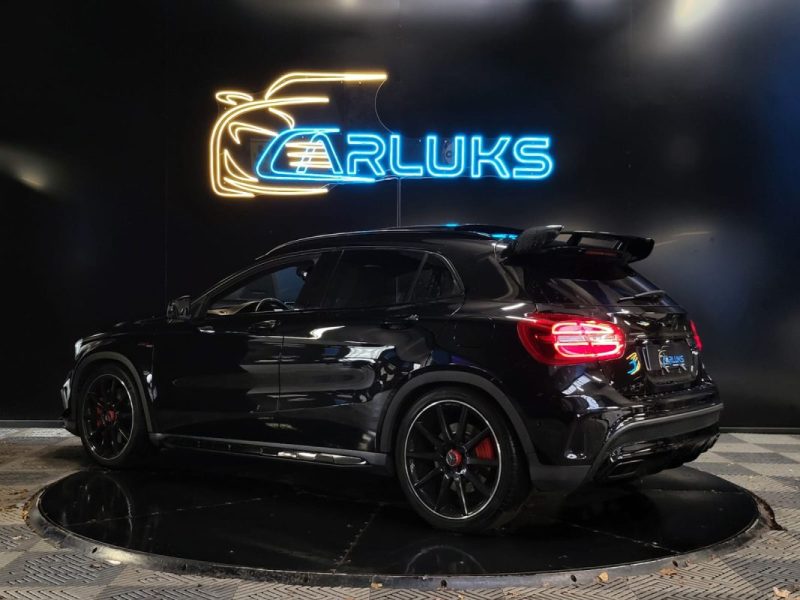MERCEDES GLA 45 AMG 381ch 4-MATIC TURBO SpeedShift DCT / TOIT OUVRANT + SIEGES BAQUET F1 RECARO /