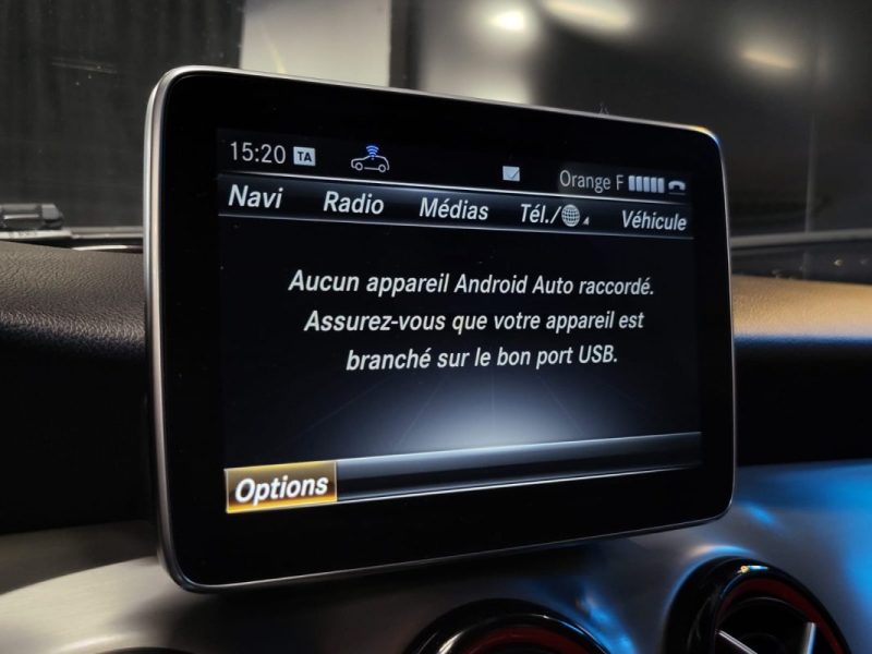 MERCEDES GLA 45 AMG 381ch 4-MATIC TURBO SpeedShift DCT / TOIT OUVRANT + SIEGES BAQUET F1 RECARO /