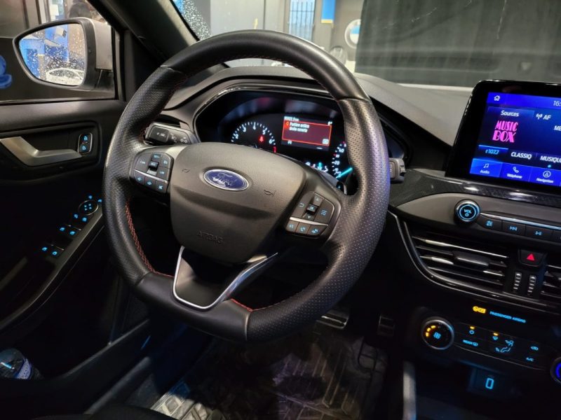 FORD FOCUS 1.0 ECOBOOST 125CH ST LINE / CARPLAY / DRIVE SELECT / BOITE AUTOMATIQUE / KEYLESS 