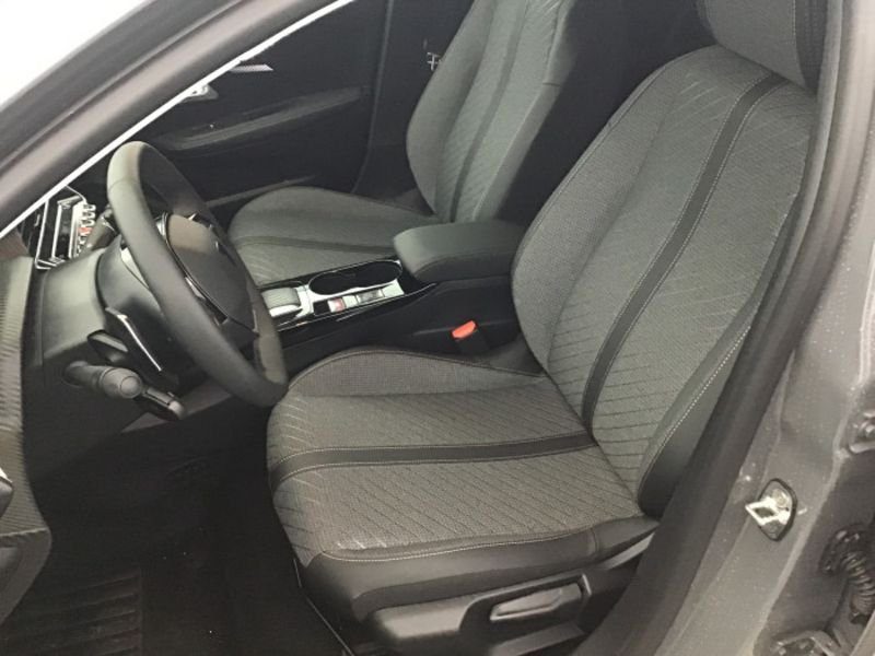 Peugeot 208 Hybrid 110 e-DCS6 Allure