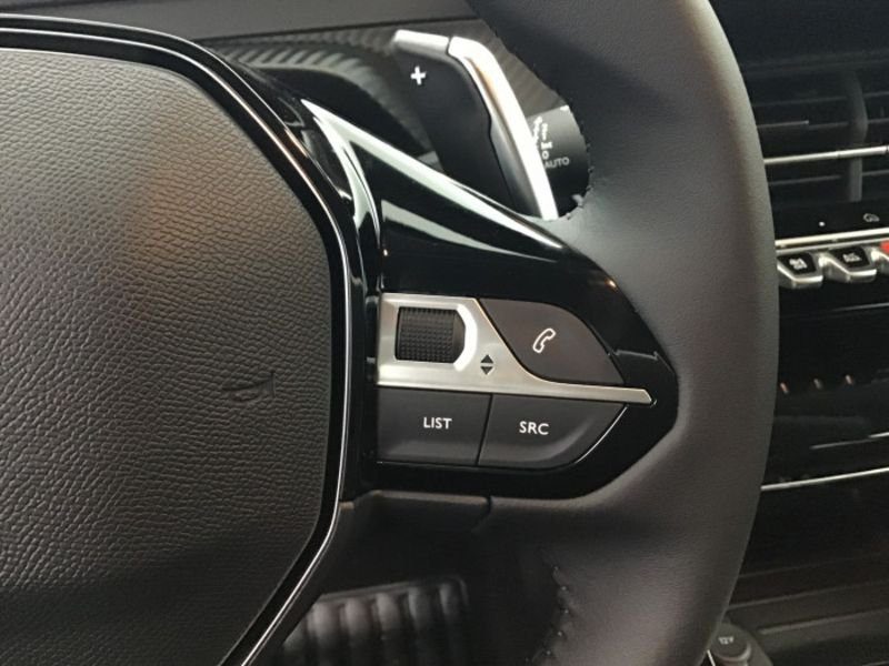 Peugeot 208 Hybrid 110 e-DCS6 Allure