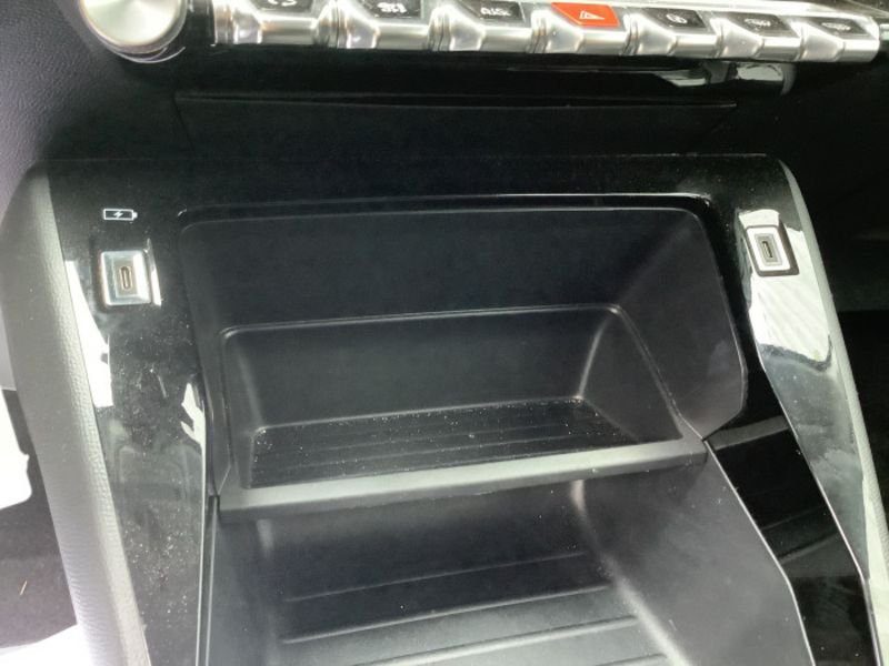Peugeot 208 PureTech 100 S&S BVM6 Active