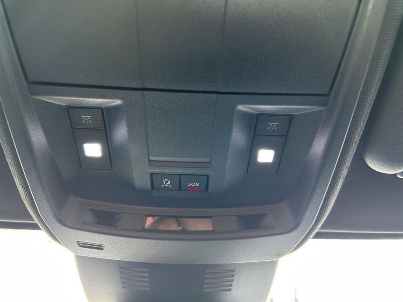 Peugeot 3008 (Nouveau) 1.2i Hybrid 145 GT e-DCS6 GPS ADML ACC Radar Av/Ar Camera