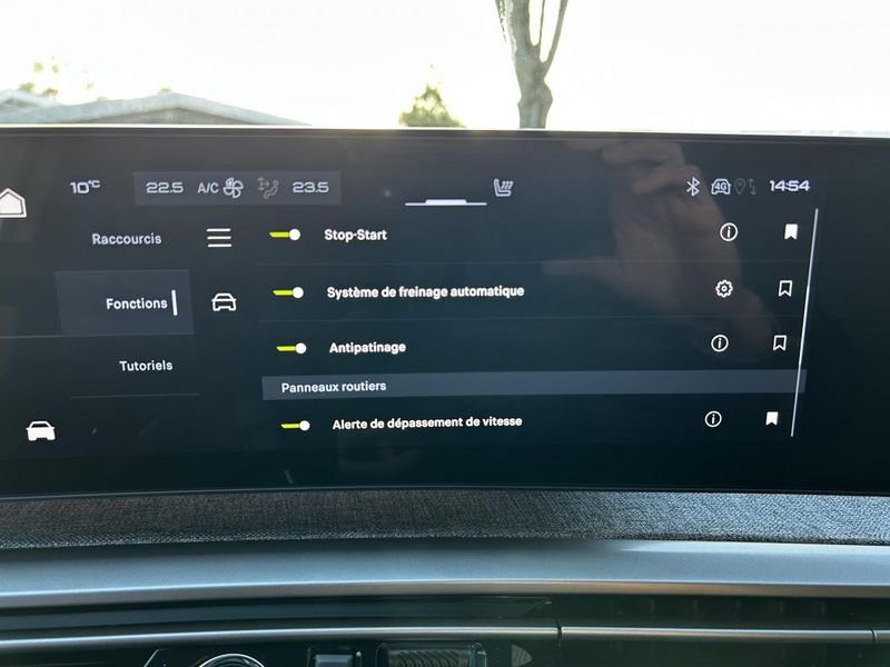 Peugeot 3008 (Nouveau) 1.2i Hybrid 145 GT e-DCS6 GPS ADML ACC Radar Av/Ar Camera