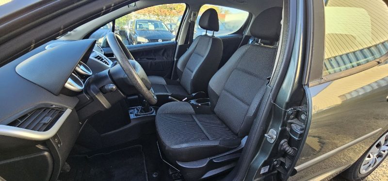 PEUGEOT 207 1.4E 75CH X-LINE 