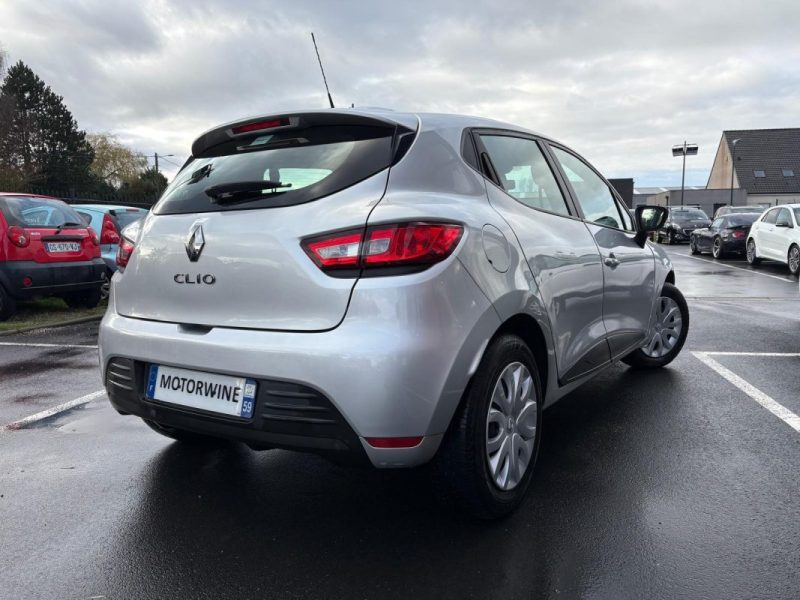 Clio IV 1.5 dCi 75ch 🚗 67 204 km 📊 Reprise 🔄 Garantie 6 mois ✅