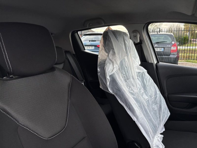 Clio IV 1.5 dCi 75ch 🚗 67 204 km 📊 Reprise 🔄 Garantie 6 mois ✅