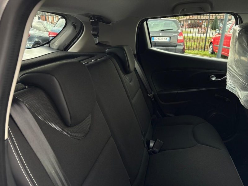 Clio IV 1.5 dCi 75ch 🚗 67 204 km 📊 Reprise 🔄 Garantie 6 mois ✅