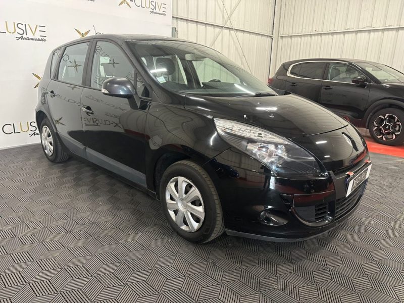 RENAULT SCENICIII 1.5 DCI 110CH FAP EXPRESSION ECO² EURO5 2010