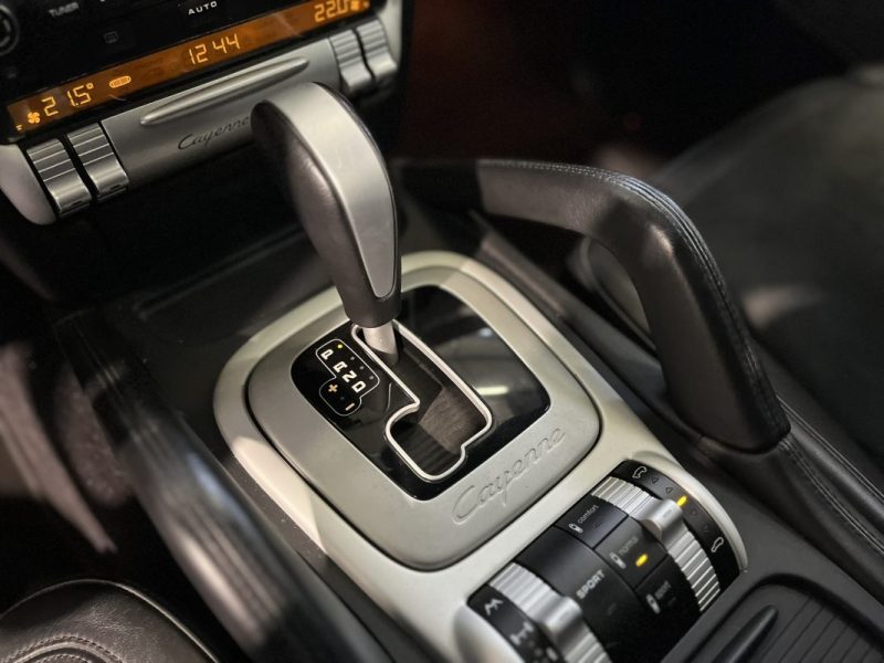 PORSCHE CAYENNE GTS 4.8 V8  BA 405cv SUIVI COMPET PORSCHE