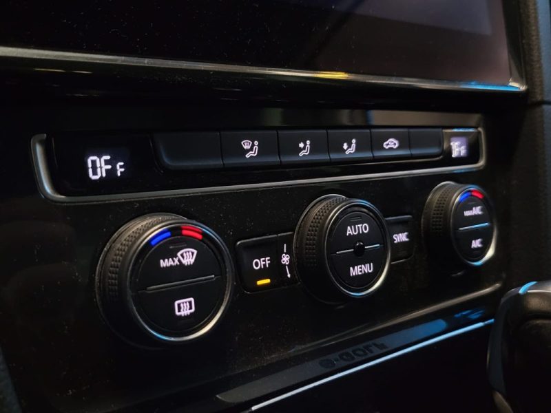 VOLKSWAGEN GOLF VII E-GOLF 136cv 100% ELECTRIQUE CARPLAY / ACC