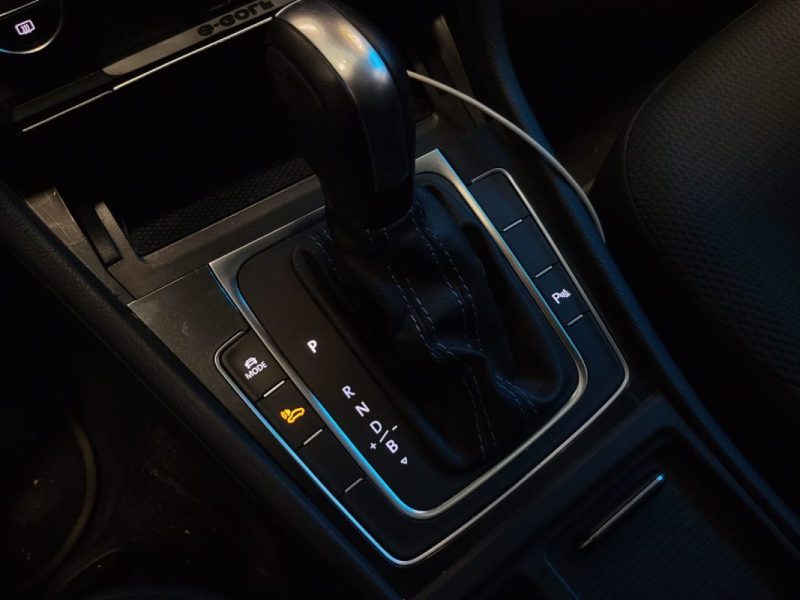 VOLKSWAGEN GOLF VII E-GOLF 136cv 100% ELECTRIQUE CARPLAY / ACC