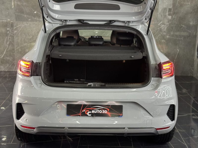 RENAULT CLIO 1.6I - 16V SCE 145 E-TECH 2025 TTC