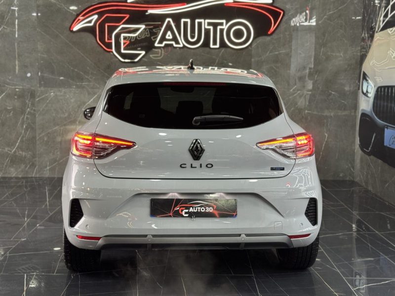 RENAULT CLIO 1.6I - 16V SCE 145 E-TECH 2025 TTC