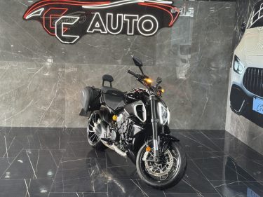 DUCATI DIAVEL V4  2024