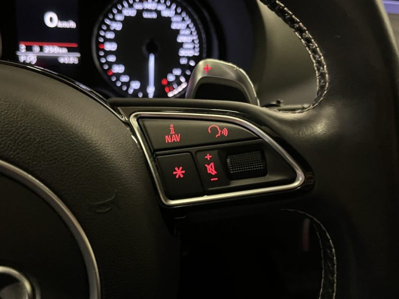 AUDI S3 2.0 TFSI 300CH QUATTRO S TRONIC 6 SUIVI COMPLET TOIT OUVRANT