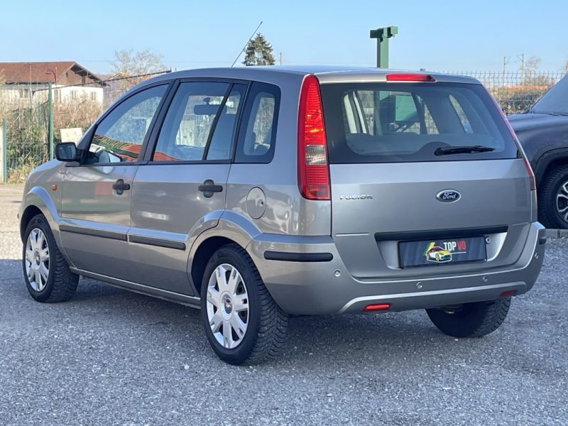 Ford Fusion 1.6i 100ch Elegance 1ere Main