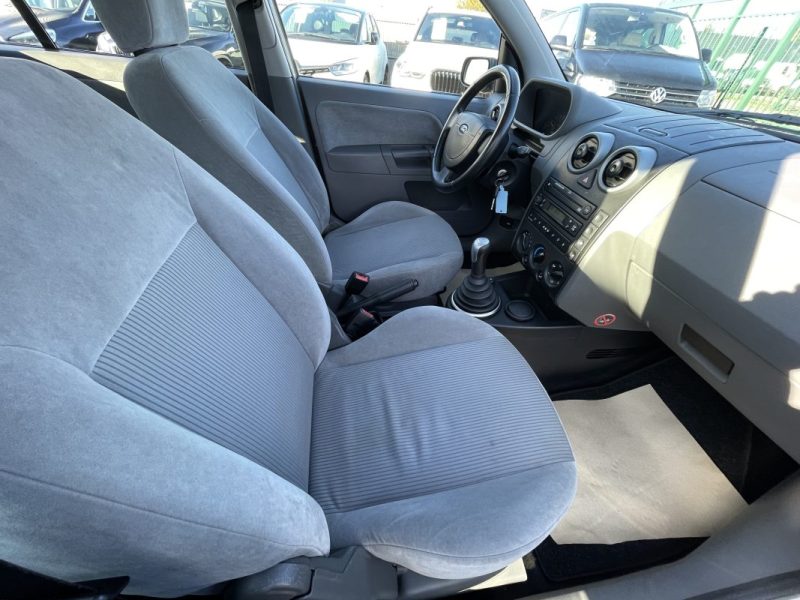 Ford Fusion 1.6i 100ch Elegance 1ere Main