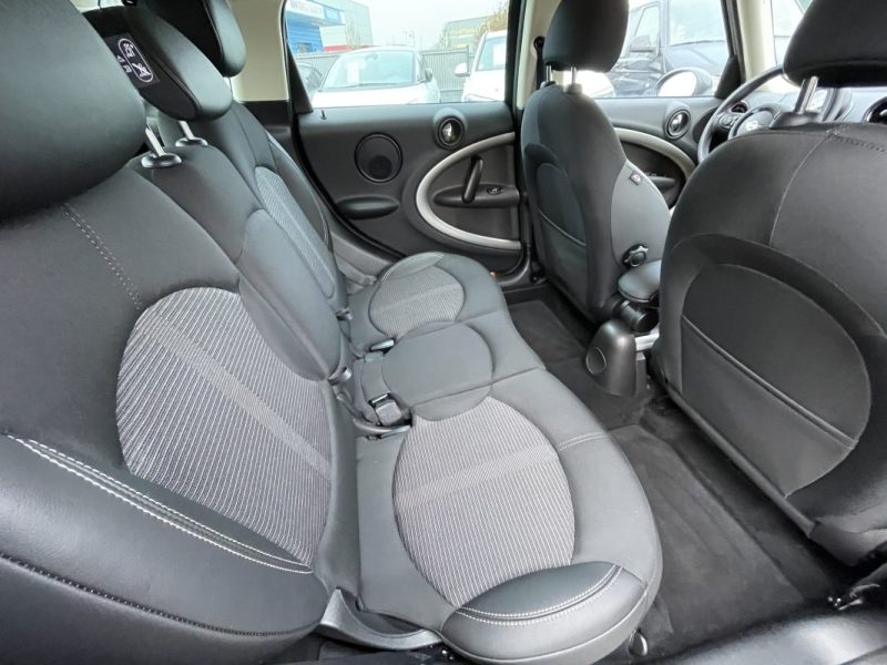 Mini Countryman 1.6D 112ch Hyde Park ALL4 1ere Main