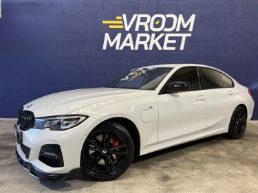 BMW SERIE 3 330E 292CH - BVA - BLACK SHADOW - PACK M - 63000KM  