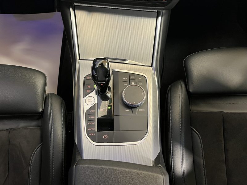 BMW SERIE 3 330E 292CH - BVA - BLACK SHADOW - PACK M - 63000KM  