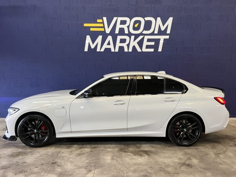 BMW SERIE 3 330E 292CH - BVA - BLACK SHADOW - PACK M - 63000KM  