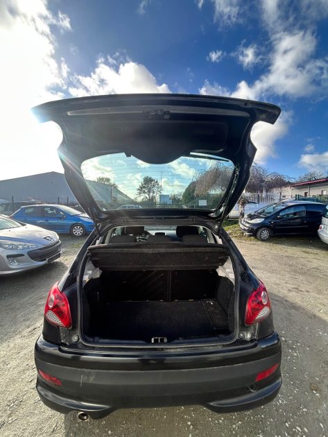 PEUGEOT 206+ 206+ 1.4 ESSENCE 2009