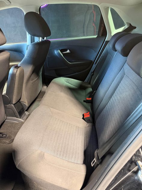 Volkswagen Polo 5 Essence – Révisée, Garantie incluse – Idéale jeune conducteur