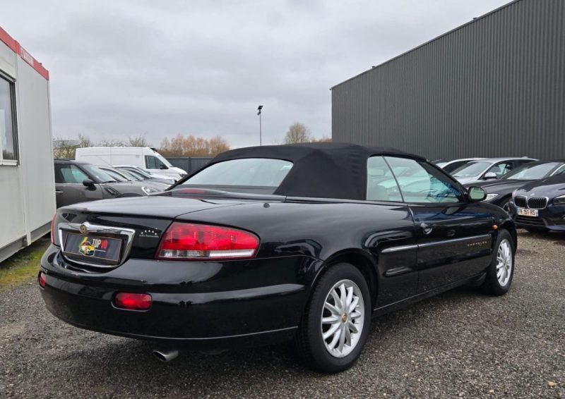 Chrysler Sebring Cabrio 2.7 LX 203ch 58000kms Infinity