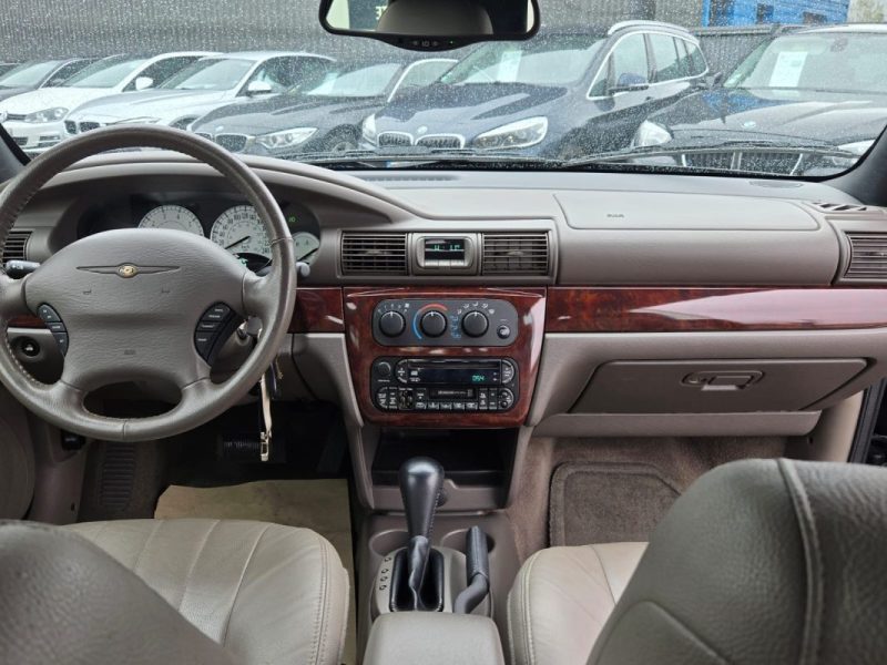 Chrysler Sebring Cabrio 2.7 LX 203ch 58000kms Infinity