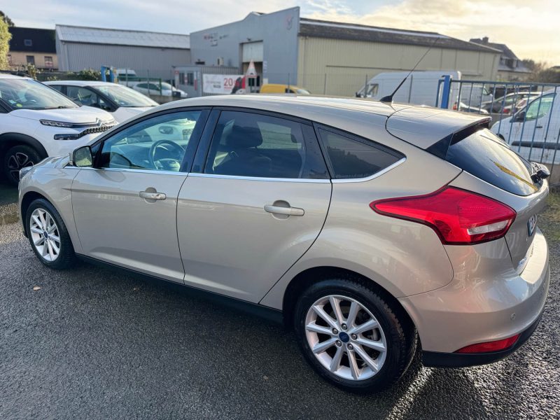 FORD FOCUS 1.5 TDCI 120CH BUSINESS NAV 2016