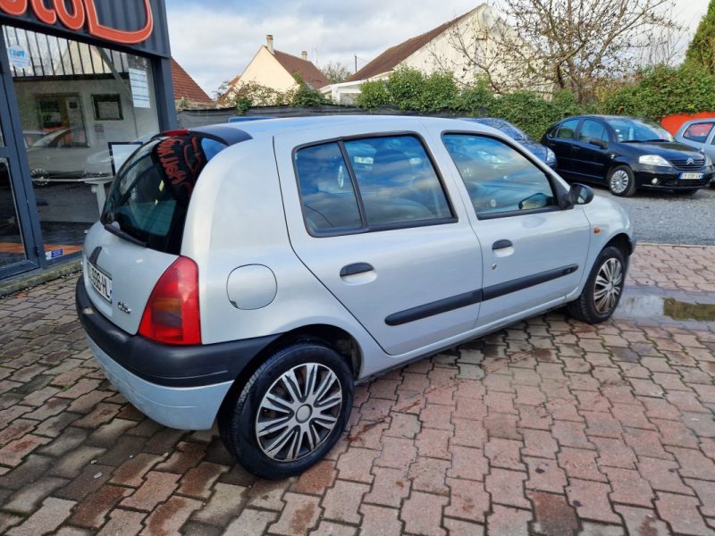 RENAULT CLIO 1.2I 60CV *RTE* GARANTIE REVISE 