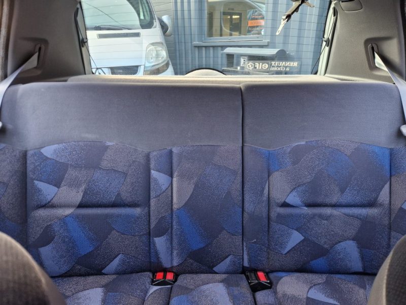 RENAULT CLIO 1.2I 60CV *RTE* GARANTIE REVISE 