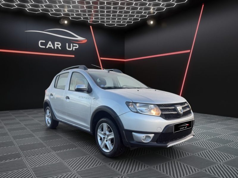 DACIA SANDERO STEPWAY 0.9 TCE 90CH ECO² LAURÉATE