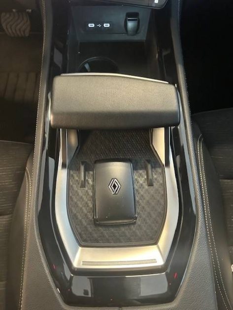 RENAULT AUSTRAL 1.2 E-TECH FULL HYBRID 200CH EVOLUTION - 23 2023