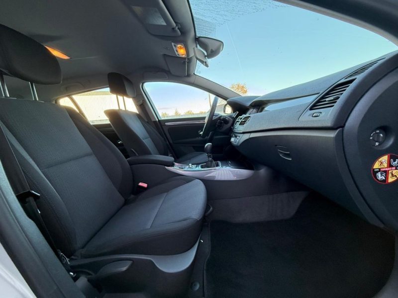 RENAULT LAGUNA 1.5 DCI 110 CV GARANTIE 12 MOIS