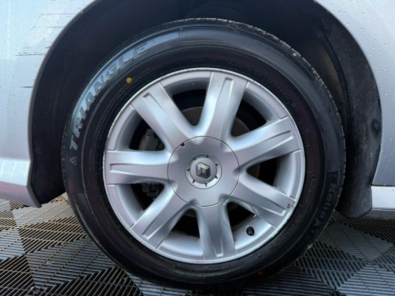 RENAULT LAGUNA 1.5 DCI 110 CV GARANTIE 12 MOIS