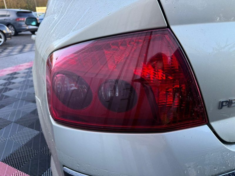 PEUGEOT 407 2.0 HDI 136CV GARANTIE 12 MOIS