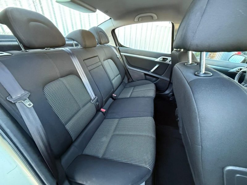 PEUGEOT 407 2.0 HDI 136CV GARANTIE 12 MOIS