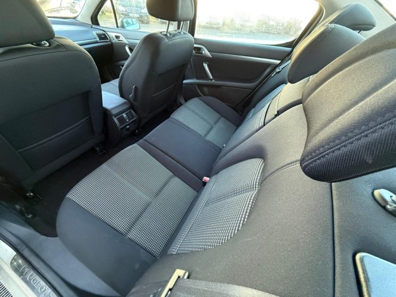 PEUGEOT 407 2.0 HDI 136CV GARANTIE 12 MOIS