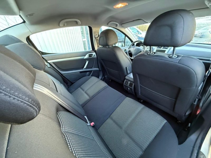 PEUGEOT 407 2.0 HDI 136CV GARANTIE 12 MOIS
