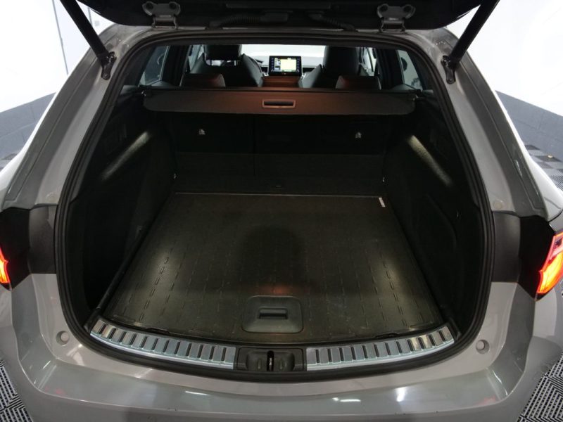 TOYOTA COROLLA E 184H COLLECTION 8CV 2021